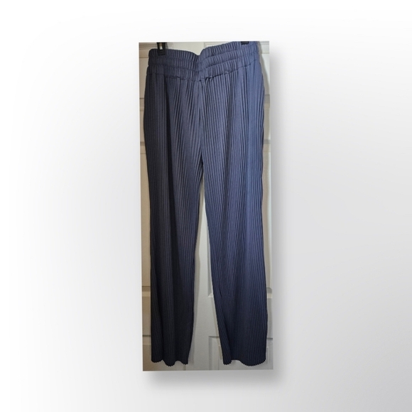 Pleated Trousers - Steel Blue - Picture 10 of 11